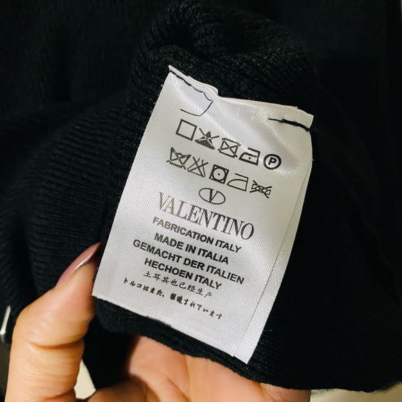 Authenic Valentino winter top - Picture 5 of 5